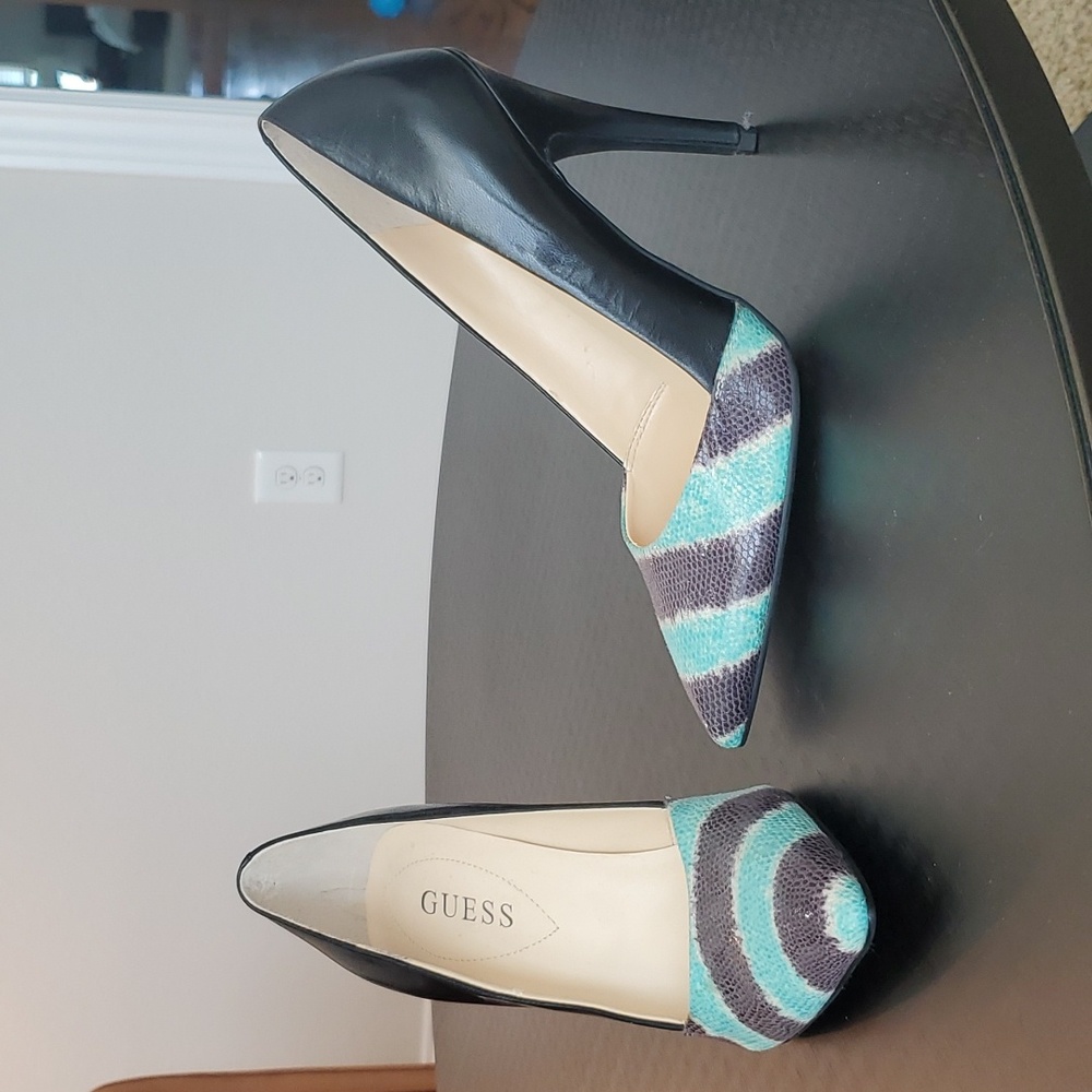 Guess Pumps Size 7